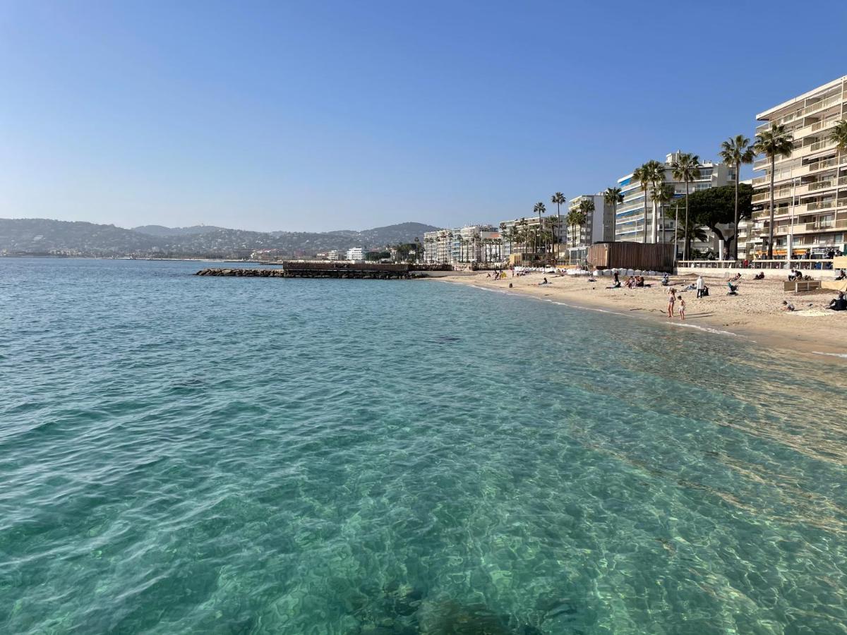 Spacieux F2 Climatise Proche De La Mer アンティーブ エクステリア 写真